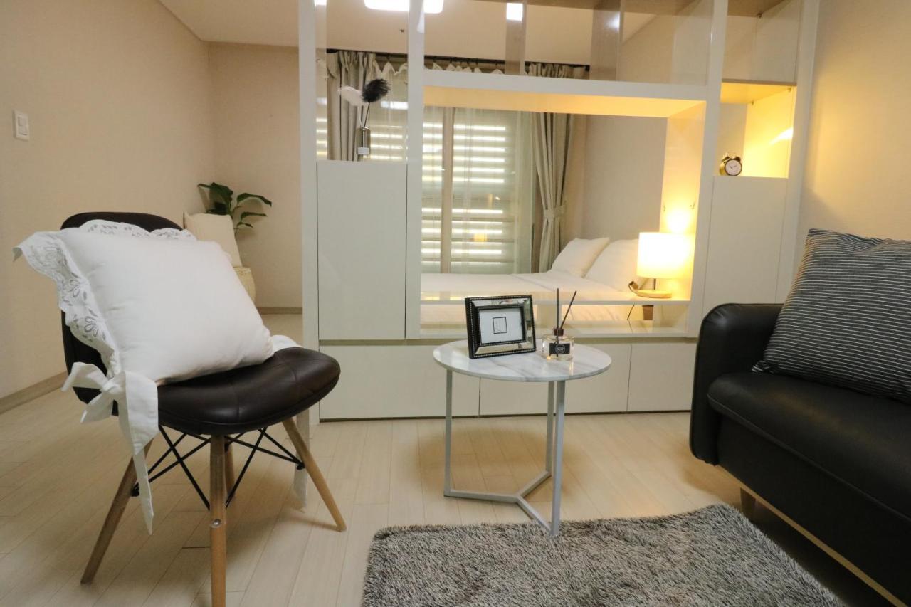 Happy House Appartement Daegu Buitenkant foto