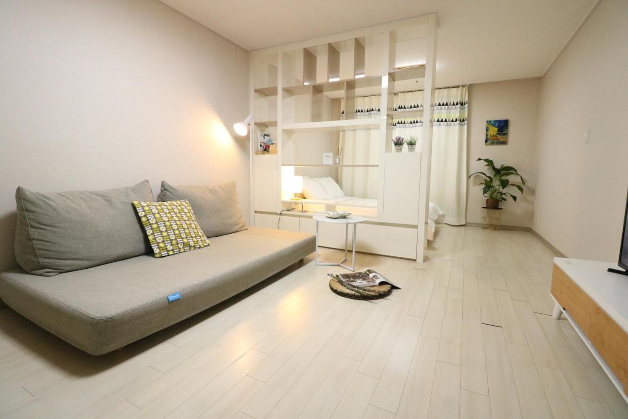 Happy House Appartement Daegu Buitenkant foto