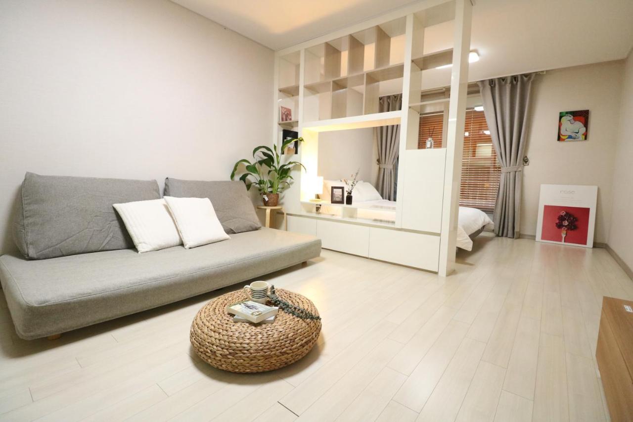 Happy House Appartement Daegu Buitenkant foto